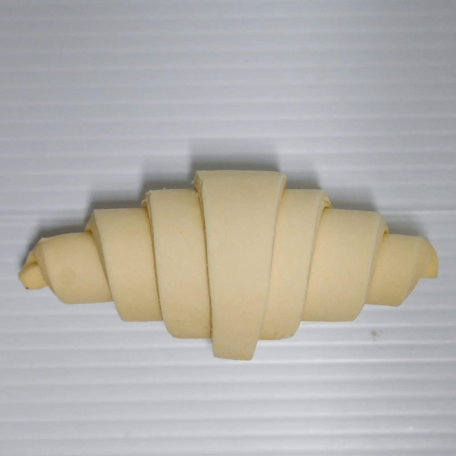 Plain Croissant — wholesale frozen bakery product